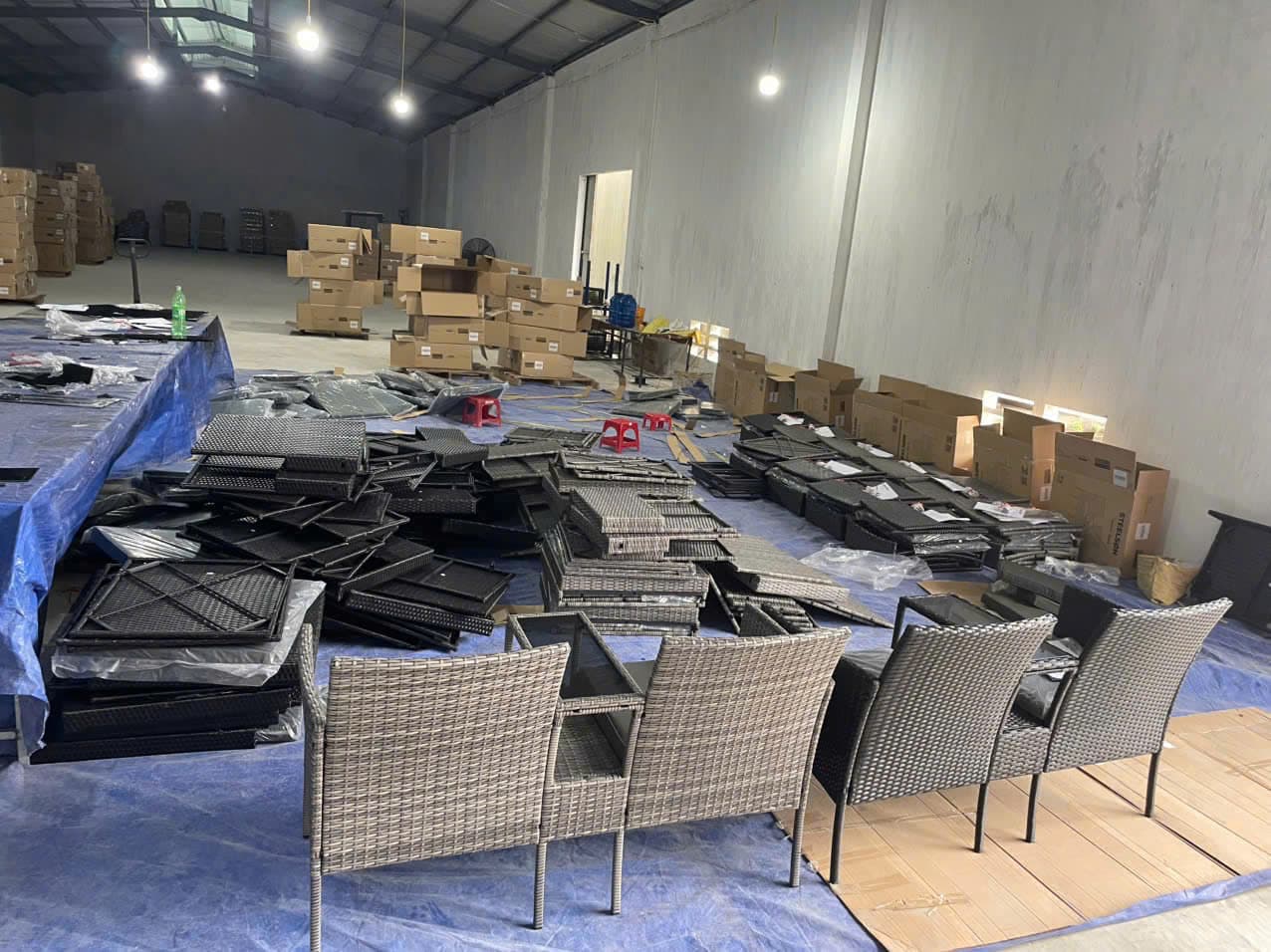 Packing & warehouse - packing floor